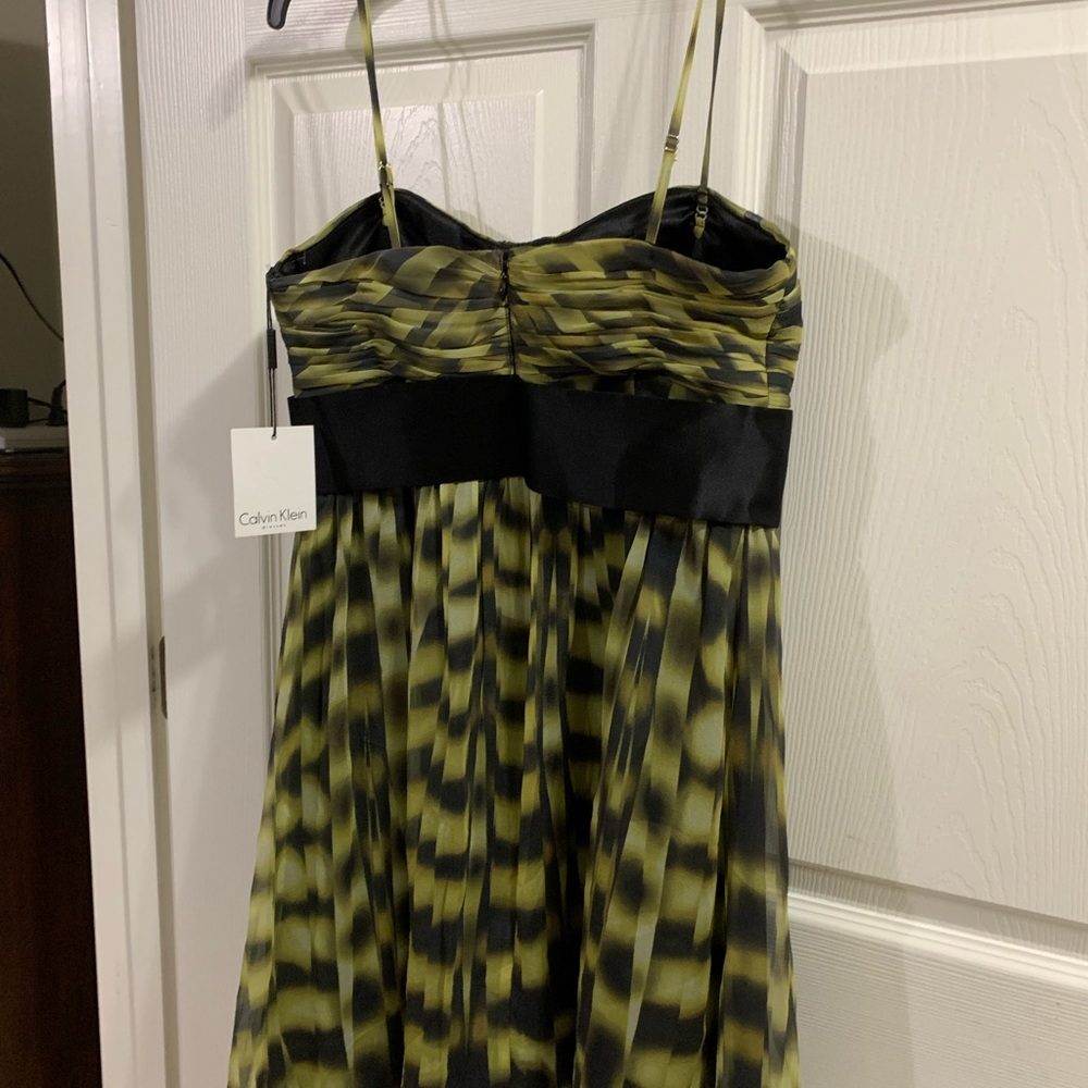 Calvin Klein New With Tags Green Black Dress Black Attached Slip Sz 8 - Picture 2 of 7
